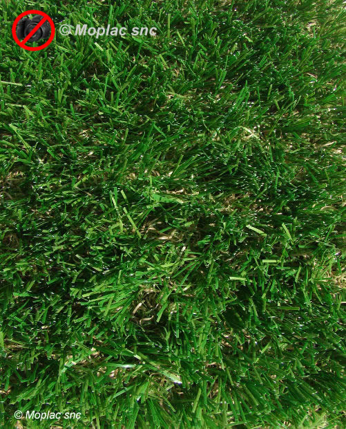 Erba sintetica collina: aspetto superficie